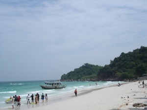 coral-island-beach-pattaya
